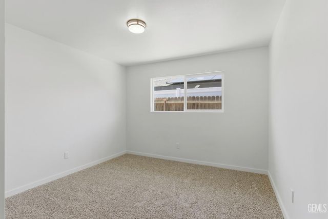 4208 Starling Drive, Bakersfield, CA 93309