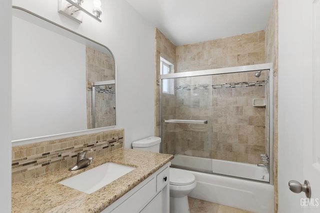 4208 Starling Drive, Bakersfield, CA 93309