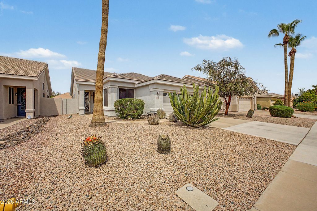 1532 E SHANNON Street, Chandler, AZ 85225 — photo 2