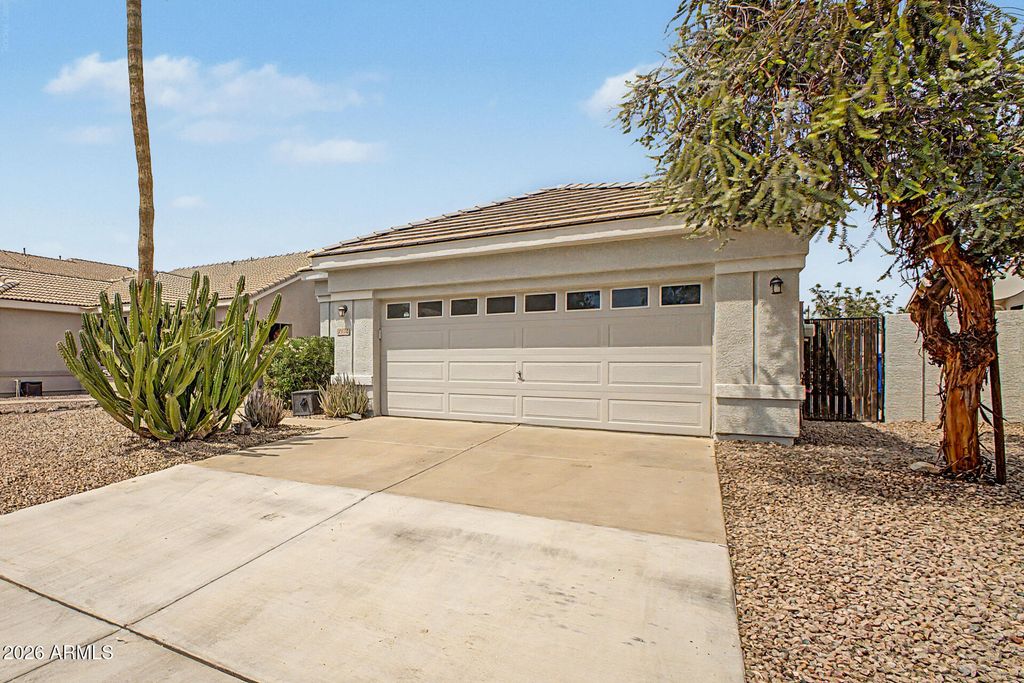 1532 E SHANNON Street, Chandler, AZ 85225 — photo 4