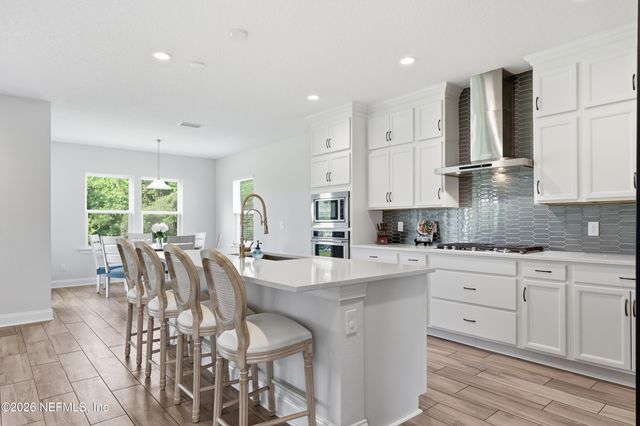 275 RANCH LAND Circle, St. Johns, FL 32259