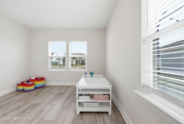 275 RANCH LAND Circle, St. Johns, FL 32259