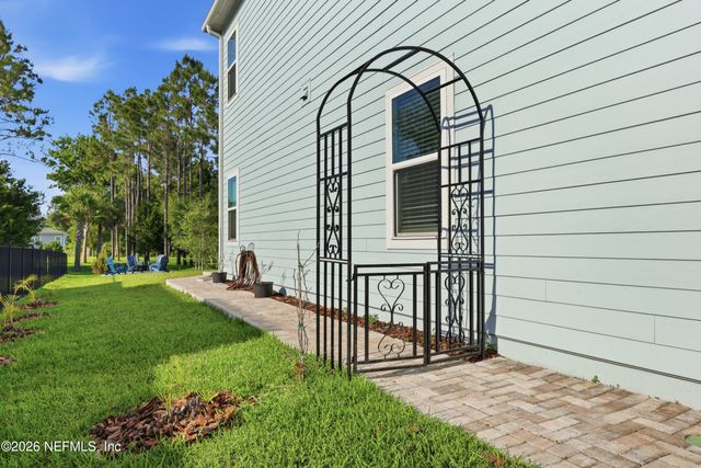 275 RANCH LAND Circle, St. Johns, FL 32259