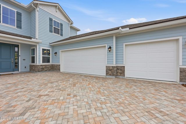 275 RANCH LAND Circle, St. Johns, FL 32259