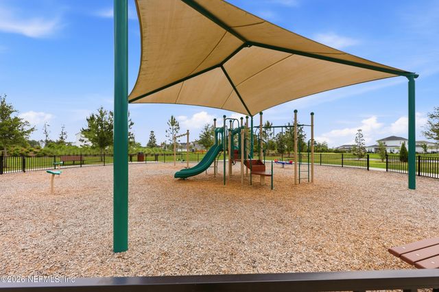 275 RANCH LAND Circle, St. Johns, FL 32259