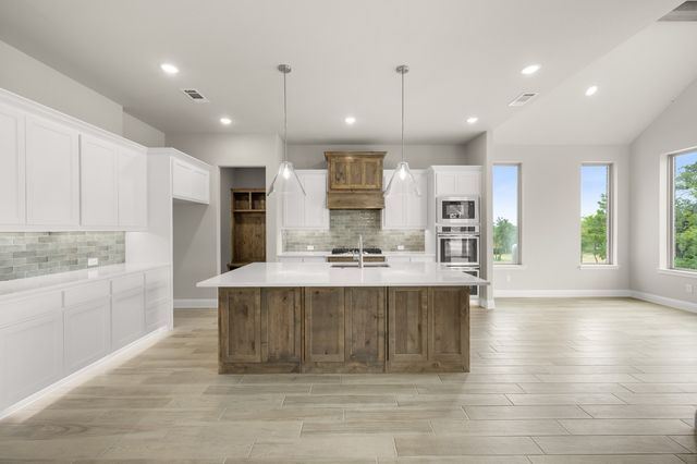 127 Oak Meadow Lane, Weatherford, TX 76085