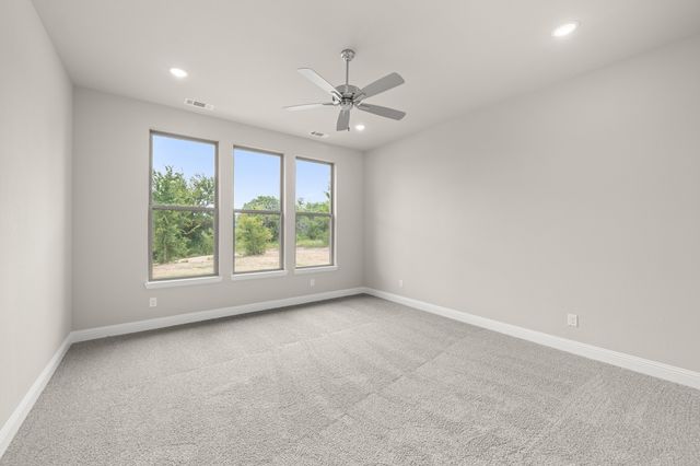 127 Oak Meadow Lane, Weatherford, TX 76085