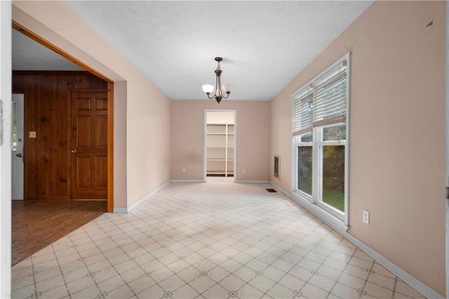 151 Plantation Drive, Fayetteville, GA 30215