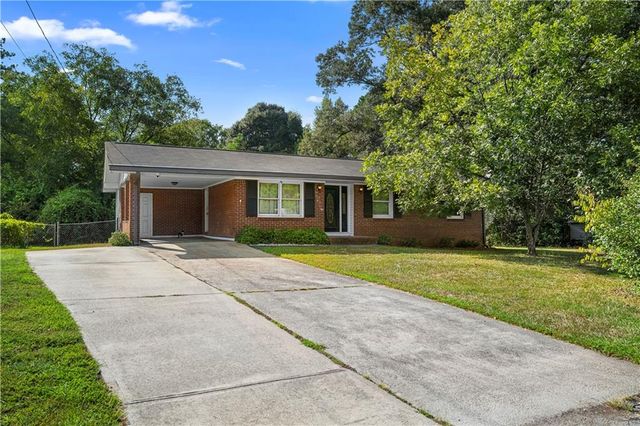 151 Plantation Drive, Fayetteville, GA 30215