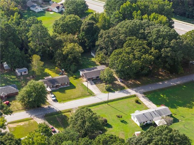 151 Plantation Drive, Fayetteville, GA 30215