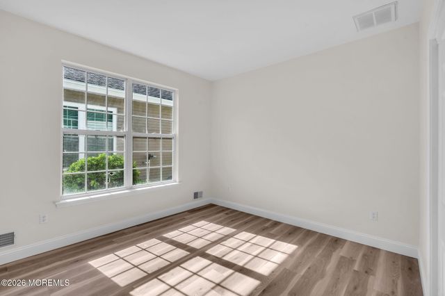 4 Quail Road, Barnegat, NJ 08005