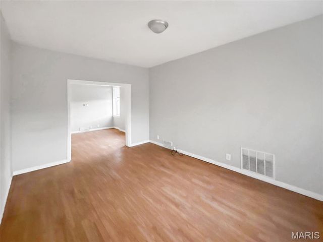 6220 Vermont Avenue, St Louis, MO 63111