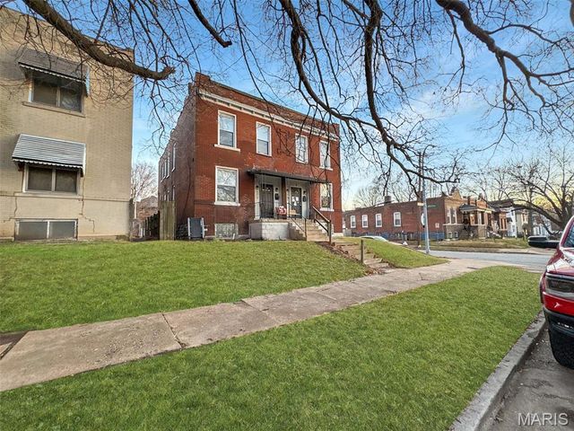 6220 Vermont Avenue, St Louis, MO 63111