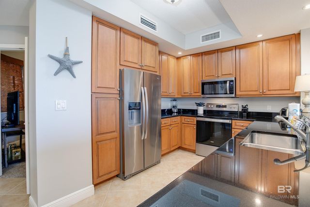 612 Lost Key Drive 704-B, Pensacola, FL 32507