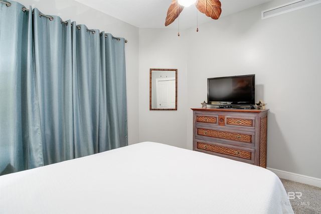 612 Lost Key Drive 704-B, Pensacola, FL 32507