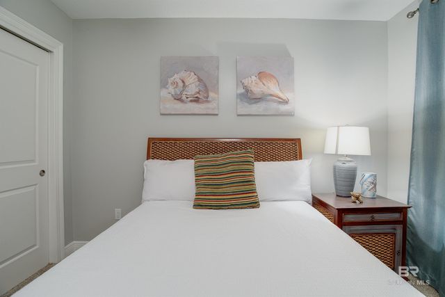 612 Lost Key Drive 704-B, Pensacola, FL 32507