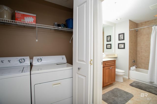 612 Lost Key Drive 704-B, Pensacola, FL 32507