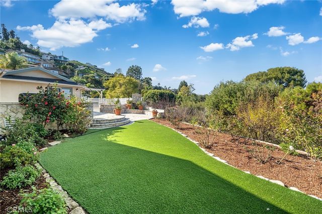 4 Deerhill, Rolling Hills Estates, CA 90274