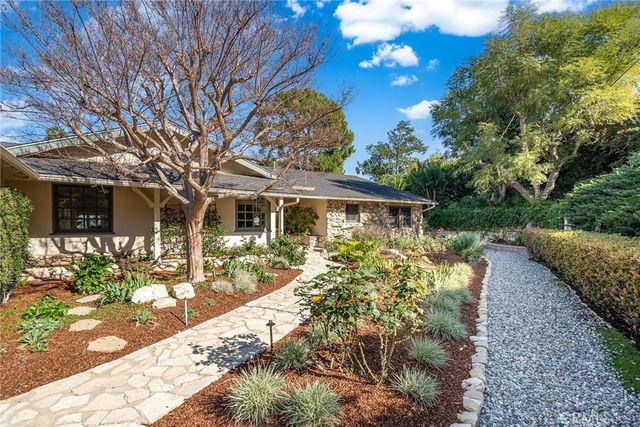 4 Deerhill, Rolling Hills Estates, CA 90274