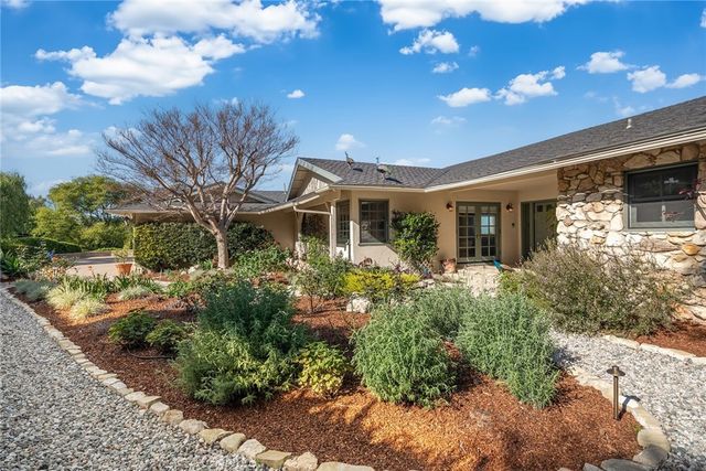 4 Deerhill, Rolling Hills Estates, CA 90274