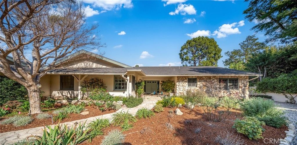 4 Deerhill, Rolling Hills Estates, CA 90274