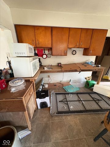 503 Oregon Street, Trafalgar, IN 46181