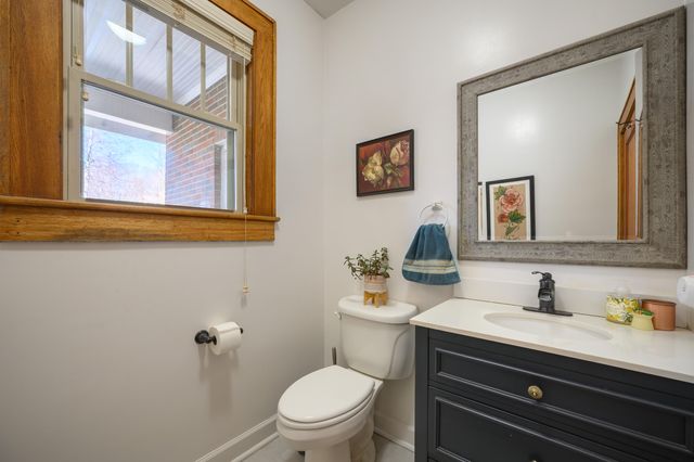 132 Christiansburg NE, Floyd, VA 24091