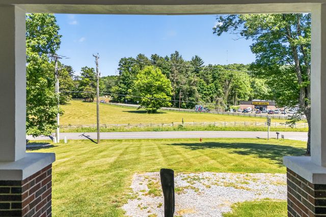 132 Christiansburg NE, Floyd, VA 24091