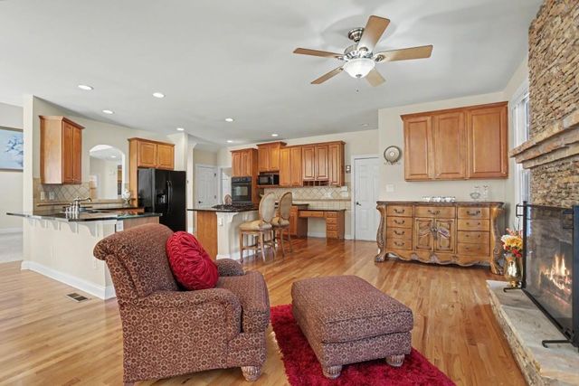 2123 Floral Ridge Drive, Dacula, GA 30019