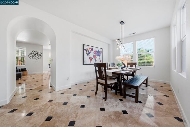 5324 Swainsons Ct, Concord, CA 94521