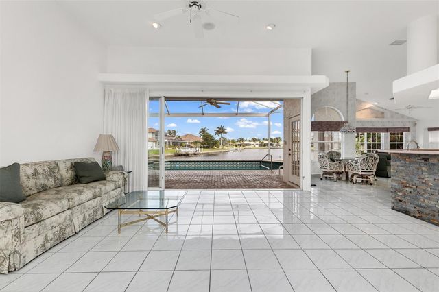 476 MACEDONIA DRIVE, Punta Gorda, FL 33950