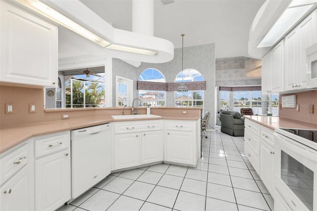 476 MACEDONIA DRIVE, Punta Gorda, FL 33950