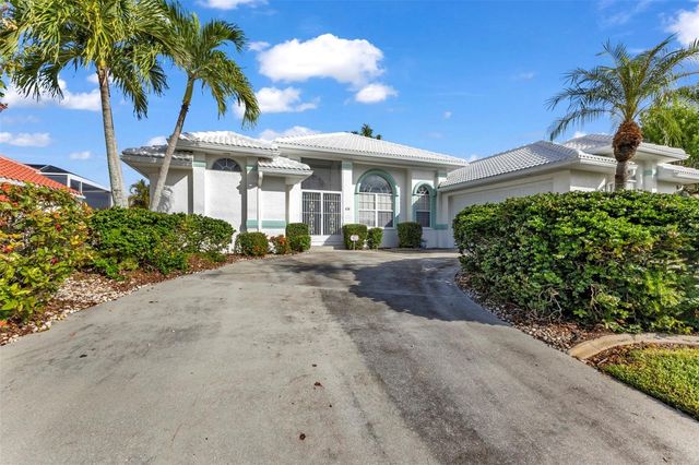 476 MACEDONIA DRIVE, Punta Gorda, FL 33950