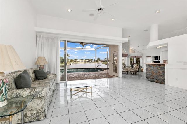 476 MACEDONIA DRIVE, Punta Gorda, FL 33950