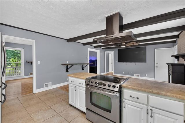 1931 Lake Jodeco Road, Jonesboro, GA 30236
