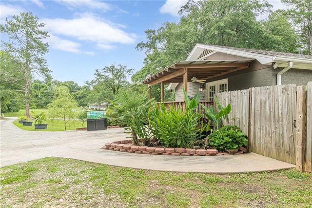 1931 Lake Jodeco Road, Jonesboro, GA 30236