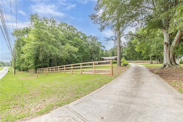 1931 Lake Jodeco Road, Jonesboro, GA 30236