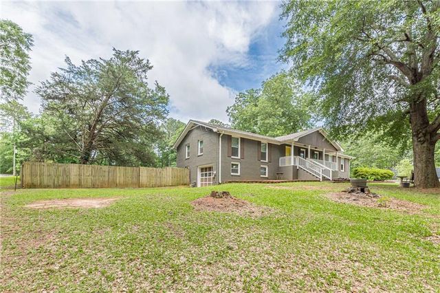 1931 Lake Jodeco Road, Jonesboro, GA 30236