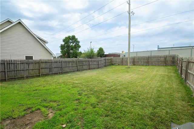 1421 Ash Court, Eudora, KS 66025