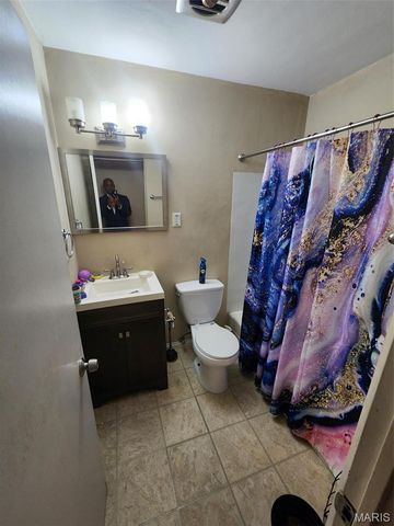 840 Naomi Avenue, Florissant, MO 63031