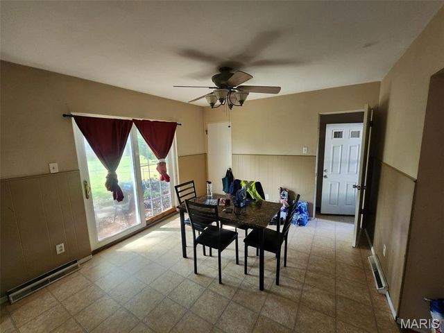 840 Naomi Avenue, Florissant, MO 63031