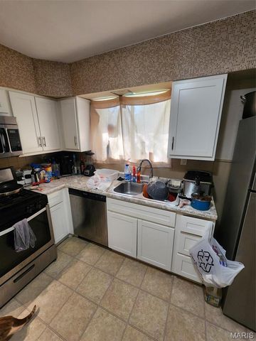 840 Naomi Avenue, Florissant, MO 63031