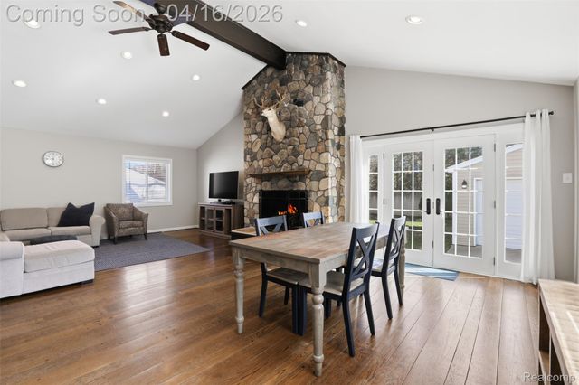 4350 Mandalay Avenue, Royal Oak, MI 48073