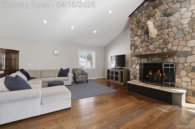 4350 Mandalay Avenue, Royal Oak, MI 48073