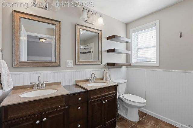 4350 Mandalay Avenue, Royal Oak, MI 48073