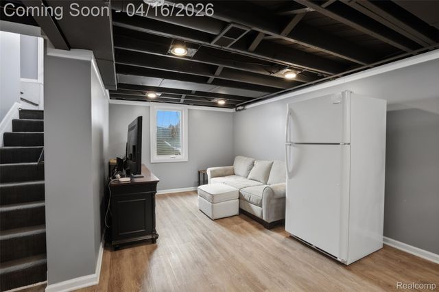 4350 Mandalay Avenue, Royal Oak, MI 48073