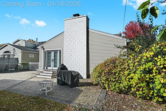 4350 Mandalay Avenue, Royal Oak, MI 48073