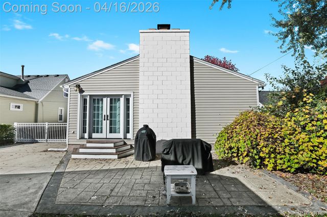 4350 Mandalay Avenue, Royal Oak, MI 48073