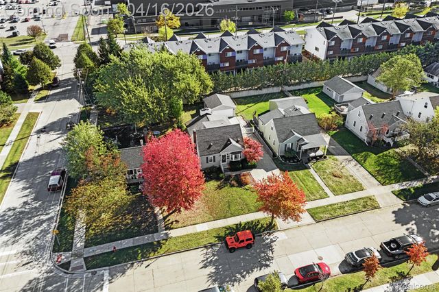 4350 Mandalay Avenue, Royal Oak, MI 48073