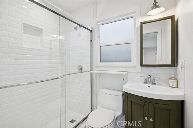 620 Acacia Avenue, Corona Del Mar (newport Beach), CA 92625